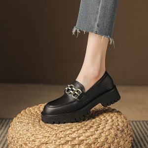 Women's Fashion Flat Shoes in Genuine Leather - Style g.html
