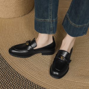 Deep Mouth Flat Shoes with Chunky Mid Heel