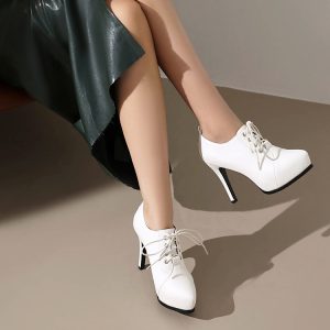 Minimalist Lace-Up Flat Shoes for Women - Summer 2025 Round Toe