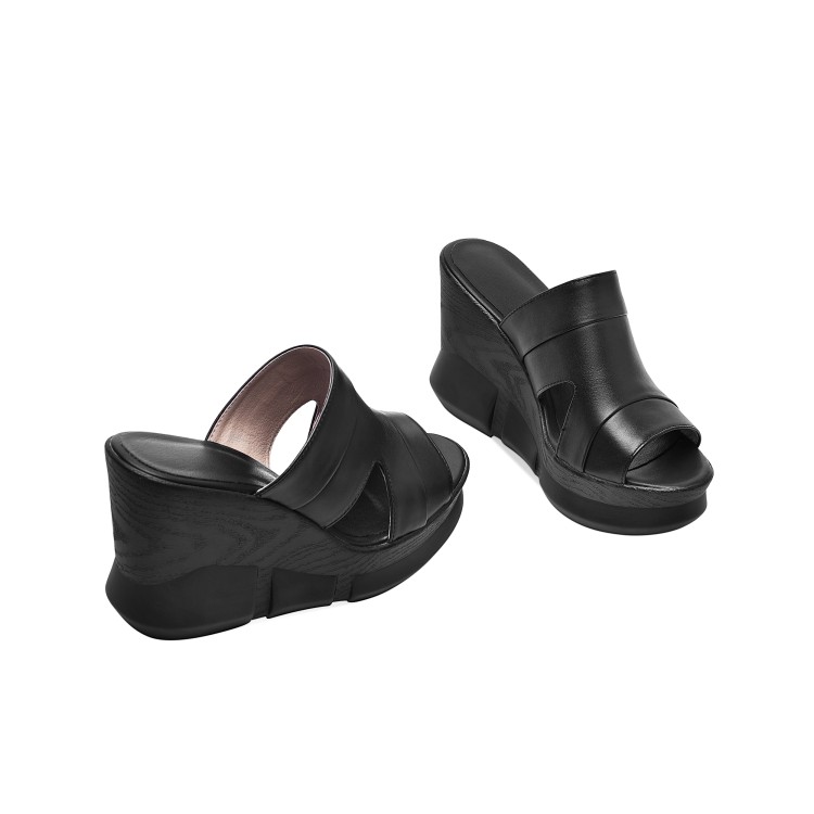 Women's Low Wedge Slippers in Top Grain Leather - Image 5